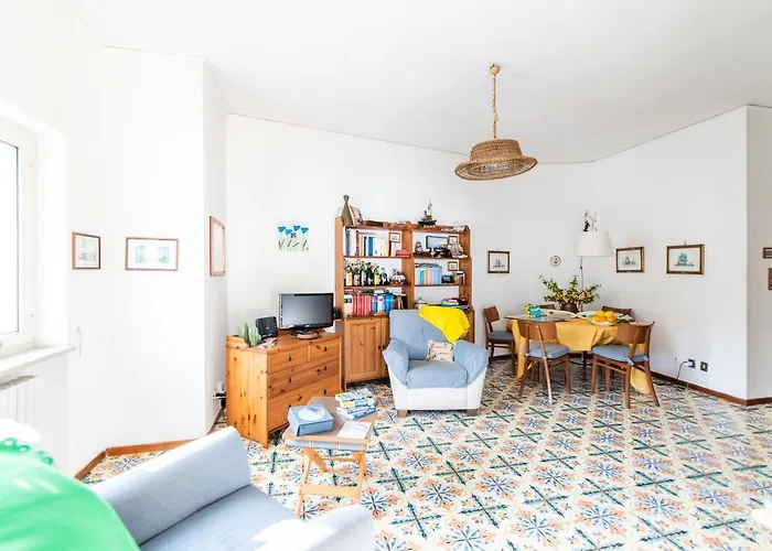 Daire Virginia's Sorrento